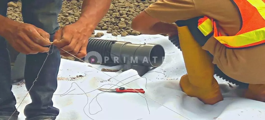geotex (Pembuatan Drainase)