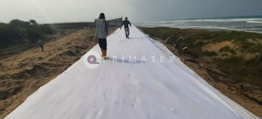 Jual Geotekstil Terjangkau_ Solusi Hemat Biaya untuk Proyek Konstruksi Anda (1)