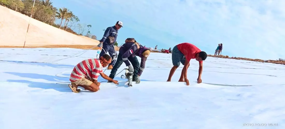 Mengungkap Harga Geotextile untuk Proyek Irigasi_ Panduan Lengkap (1)