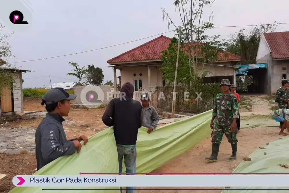 Plastik Cor Pada Konstruksi