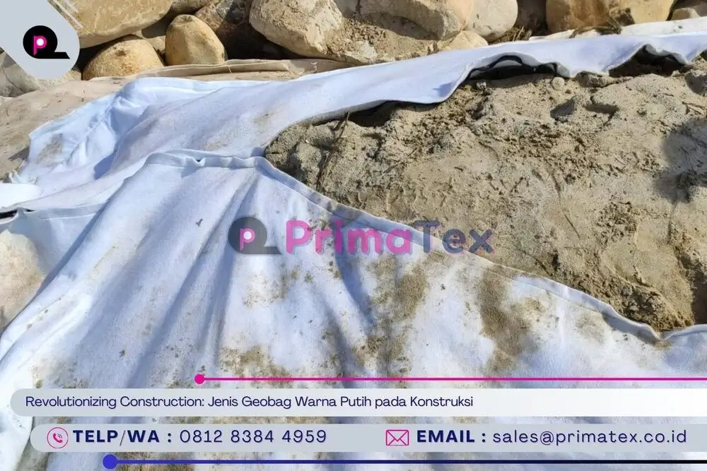 Revolutionizing Construction_ Jenis Geobag Warna Putih pada Konstruksi